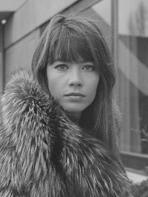 Scarlo Wapittaluigi's International House of Music - Episode 64 - FEATURED ARTIST: FRANCOISE HARDY!!! French yé-yé sensation, actress extraordinaire, and fashion icon! The BEST WORLD MUSIC PODCAST... Ever!