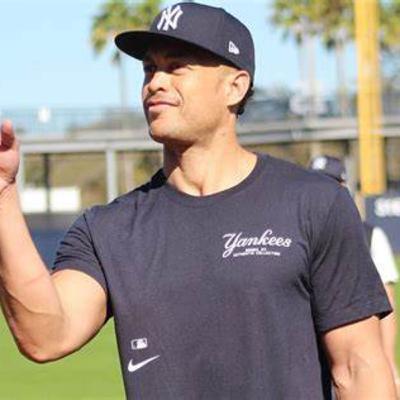 SG 194: All Up In Them Guts | SPORTS GOOFS 🦑 | #MLB #NBA #NHL #NFL #NCAA #WWE #AEW | 🏒🏀⚾️🏈🤼