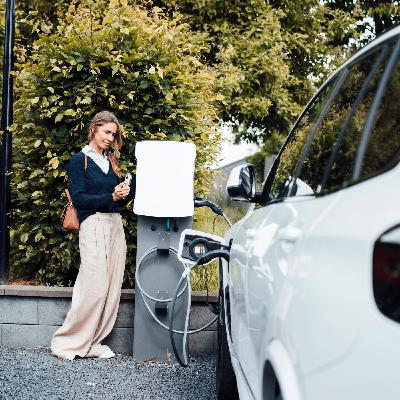 ADAC: Viele müssen E-Autos nur ein Mal die Woche laden