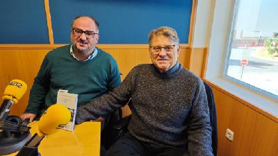 PENSAR EN COMÚN I Con Patricio Hernández, Gabriel Navarro y el jurista Francisco Manuel García Costa, autor de "Las Constituciones en el bolsillo"