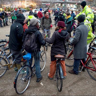 XII: Pitfalls of Representation (Milo Rau, School of Resistance, The Laboratory of Insurrectionary Imagination & Florian Malzacher)