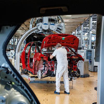 Volkswagen closes a plant in Germany for the first time Volkswagen closes a plant in Germany for the first time