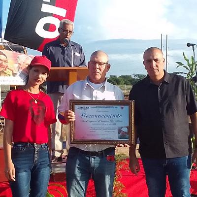 Proeza laboral para los constructores tuneros en el 5 de diciembre Proeza laboral para los constructores tuneros en el 5 de diciembre