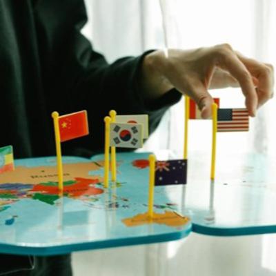 Friend-shoring: Cơ hội và thách thức cho các nền kinh tế mới nổi