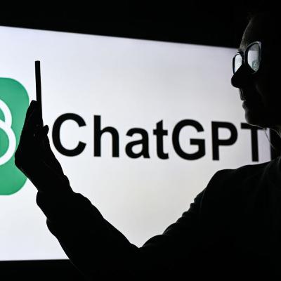 🤫🧠 ¿Tus chats con ChatGPT están en Google? Riesgos que nadie te contó