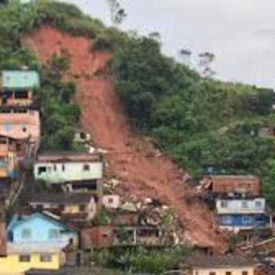 Como Tirar o Corpo Fora pelas Tragédias Anunciadas Como Tirar o Corpo Fora pelas Tragédias Anunciadas