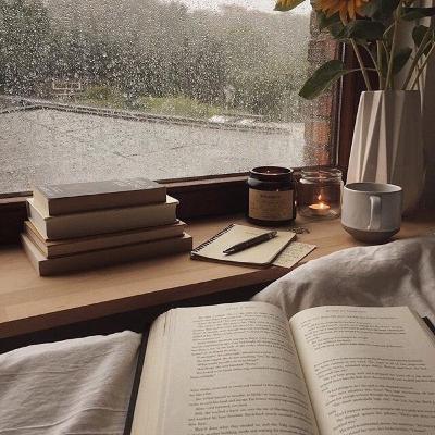 Booktok's Impact: Episode 1: Reading Retail Booktok's Impact: Episode 1: Reading Retail