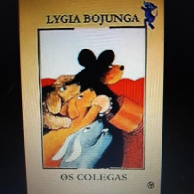 Hora da Novela II - Os colegas.