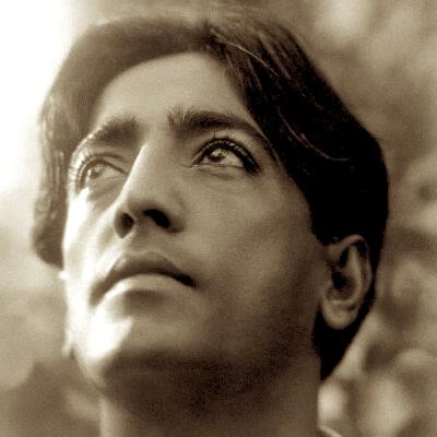 CAPITULO 9 Jiddu Krishnamurti: Inteligencia Artificial e Inteligencia Humana