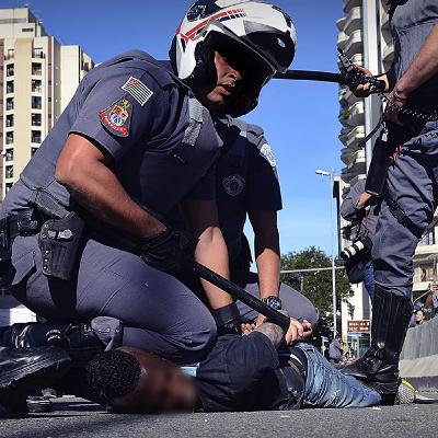 Boston Connection #162 - Até quando a polícia vai matar jovens pobres brasileiros? Boston Connection #162 - Até quando a polícia vai matar jovens pobres brasileiros?