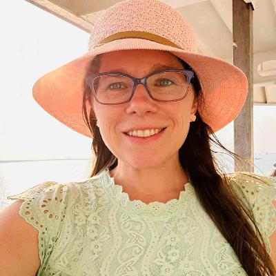 129: Burn In Mini-Series | #1: Our Burnout Stories ft Michelle Luken