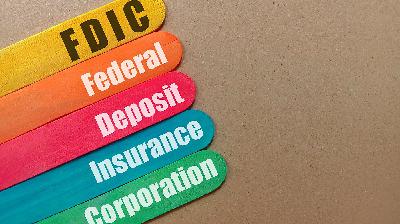 The Risks of Expanding FDIC Deposit Insurance The Risks of Expanding FDIC Deposit Insurance