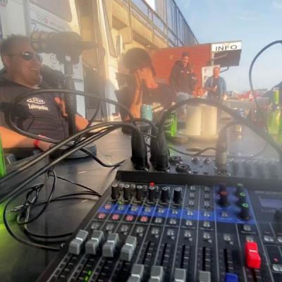 Labanpodden Episode 9 - LIVE fra Momarken Labanpodden Episode 9 - LIVE fra Momarken