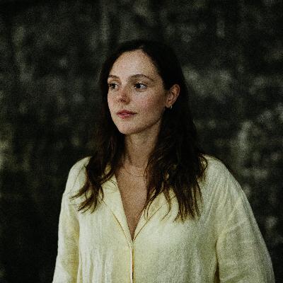 De “Pôr do Sol” a “Situações Delicadas”, Madalena Almeida acredita no audiovisual português: “Estamos a apostar na escrita, tudo começa aí”