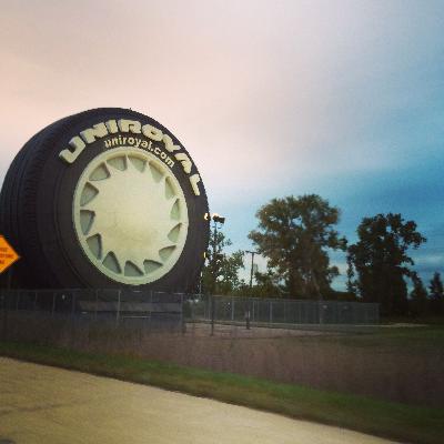 Cracked Machine: Detroit vs. SF Vinyl Purchases! Cracked Machine: Detroit vs. SF Vinyl Purchases!