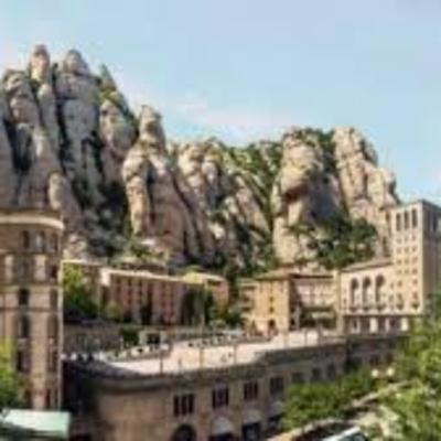 12. Montserrat, la muntanya màgica.