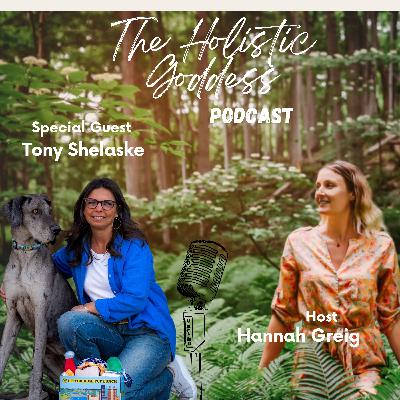 Holistic Pet Expert Toni Shelaske on Raw Food, Vaccines and Holistic Pet Health