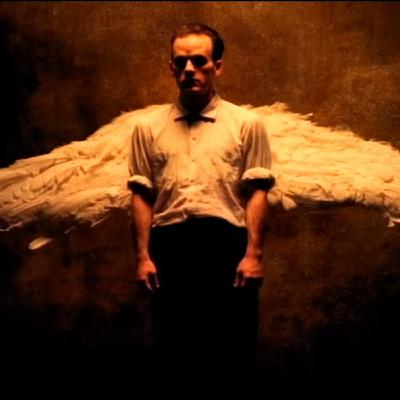 35 años de 'Losing My Religion' de R.E.M. Lo que dice la letra. El video se inspiró en un cuento de García Márquez. 35 años de 'Losing My Religion' de R.E.M. Lo que dice la letra. El video se inspiró en un cuento de García Márquez.