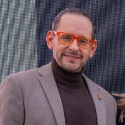 Entrevista a Eduardo Pignatelli, presidente de la Federación de Carnaval de Cartagena Entrevista a Eduardo Pignatelli, presidente de la Federación de Carnaval de Cartagena