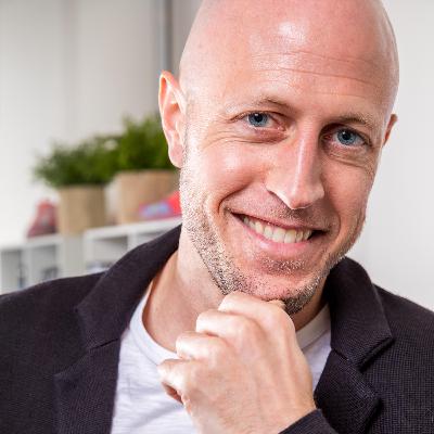 Shoot to Make Podcast Episode #42 with MIKE LEE Shoot to Make Podcast Episode #42 with MIKE LEE