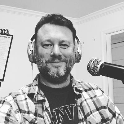 Dialogos de Comic IN ENGLISH 104: MIKE MARTS (EiC, Aftershock Comics)