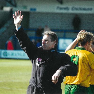 Gloverscast #455 - "We'll have a lager and a game of golf"