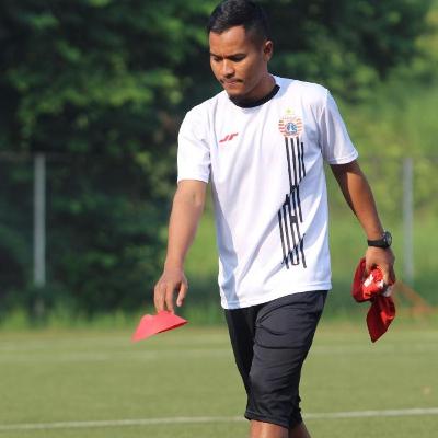 Episode 18 - Tim nasional - Kitman hingga jadi Pelatih Elite Pro Academy Persija (Ft. Ferdiansyah) Episode 18 - Tim nasional - Kitman hingga jadi Pelatih Elite Pro Academy Persija (Ft. Ferdiansyah)