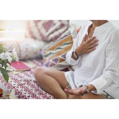 How Trauma and Grief Influence Us with Justine Lette