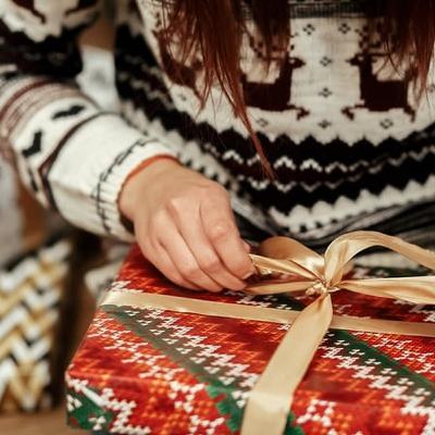 Should you get your teacher a Christmas present?