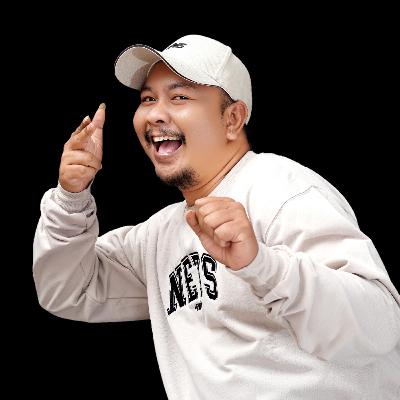 Menulis Lagu yang "Mengena" untuk banyak orang - Pak Dhe Baz Menulis Lagu yang "Mengena" untuk banyak orang - Pak Dhe Baz