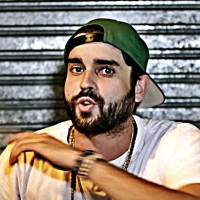 Barraco Rap #08 - Entrevista com F. COSTA - Rapper de Floripa fala sobre recentes lançamentos Barraco Rap #08 - Entrevista com F. COSTA - Rapper de Floripa fala sobre recentes lançamentos