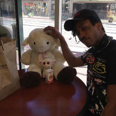 lil tracy - comme des garçon ft. pierre bourne