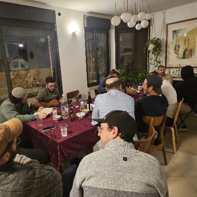 Fabrengen time in Efrat - Leil Shishi on Sunday Night Weekly Shirat David style x Unity Flow Kislev!