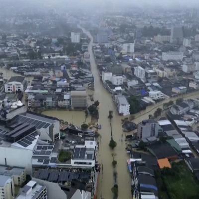 Severe flooding in Thailand as recovery begins in Vietnam Severe flooding in Thailand as recovery begins in Vietnam