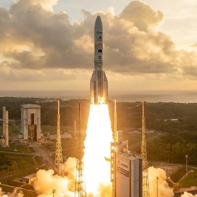 欧州最強ロケット「Ariane 64」初飛行成功──Amazon衛星インターネットの大量投入が始まった