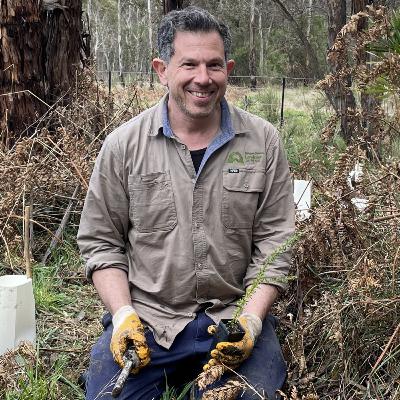 #39: Creeks, Corridors & Community: Steve from Landcare