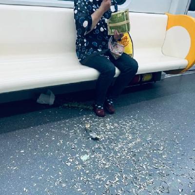 寥聊 #129 逼上梁山