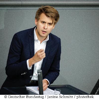 Grünen-Politiker Lucks keilt gegen Innenminister: Dobrindt legt Axt an den Rechtsstaat Grünen-Politiker Lucks keilt gegen Innenminister: Dobrindt legt Axt an den Rechtsstaat