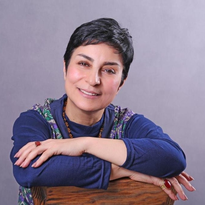 آواهای کم‌شنیده از دیروز تا امروز • فریبا داوودی