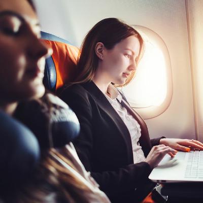 Top tips for traveling without disrupting your healthy habits!