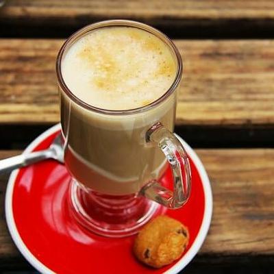 コリーン、元教員 コリーン、元教員