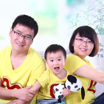 琪琪妈妈讲童谣第15期蛤蟆大姐穿新衣