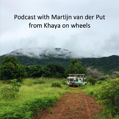 Khaya on wheels - Martijn van Der Put (Uganda, Big Bertha, National Luna, 1986 Hilux series 1)