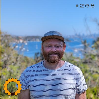 #258 Fuck around & find out: Hardware-Side-Projects mit ESPHome mit Andrej Friesen