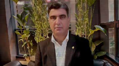 اعلام آمادگی ۸۲ وکیل برای حقیقتیابی مرگ خسرو علیکردی؛ گفتوگو با مصطفی دانشجو اعلام آمادگی ۸۲ وکیل برای حقیقتیابی مرگ خسرو علیکردی؛ گفتوگو با مصطفی دانشجو