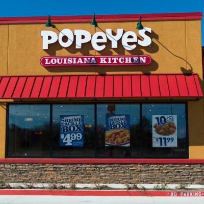 Did You Mention Food 🤔 Are You Hungry ? Well You Should Try Popeye's 🐔🍗🍖