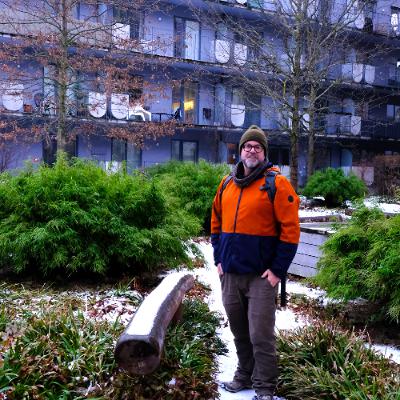 14 Hur planerar man grönskan i en ny stadsdel? Landskapsarkitekten Mattias Gustafsson berättar hur 14 Hur planerar man grönskan i en ny stadsdel? Landskapsarkitekten Mattias Gustafsson berättar hur