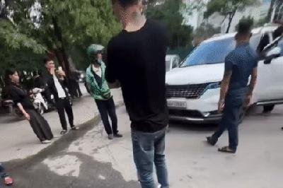 Bản tin cuối ngày 25/12: Làm rõ vụ tài xế ô tô hành hung nam thanh niên ở Hà Nội