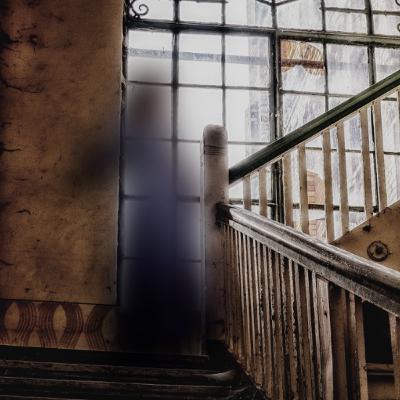 7 SINAIS DE UMA CASA MAL ASSOMBRADA - Sinais de Assombração em uma casa - HISTORIAS DE TERROR