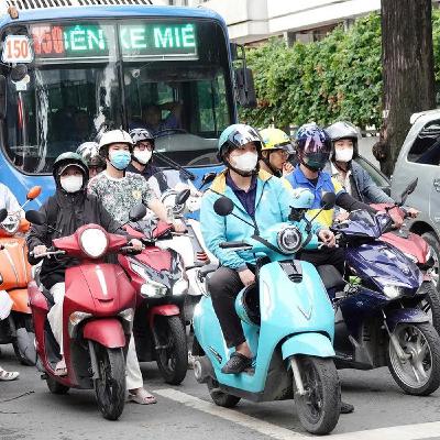 Đang xem xét đề xuất cải tạo xe máy chạy xăng sang chạy điện của một doanh nghiệp